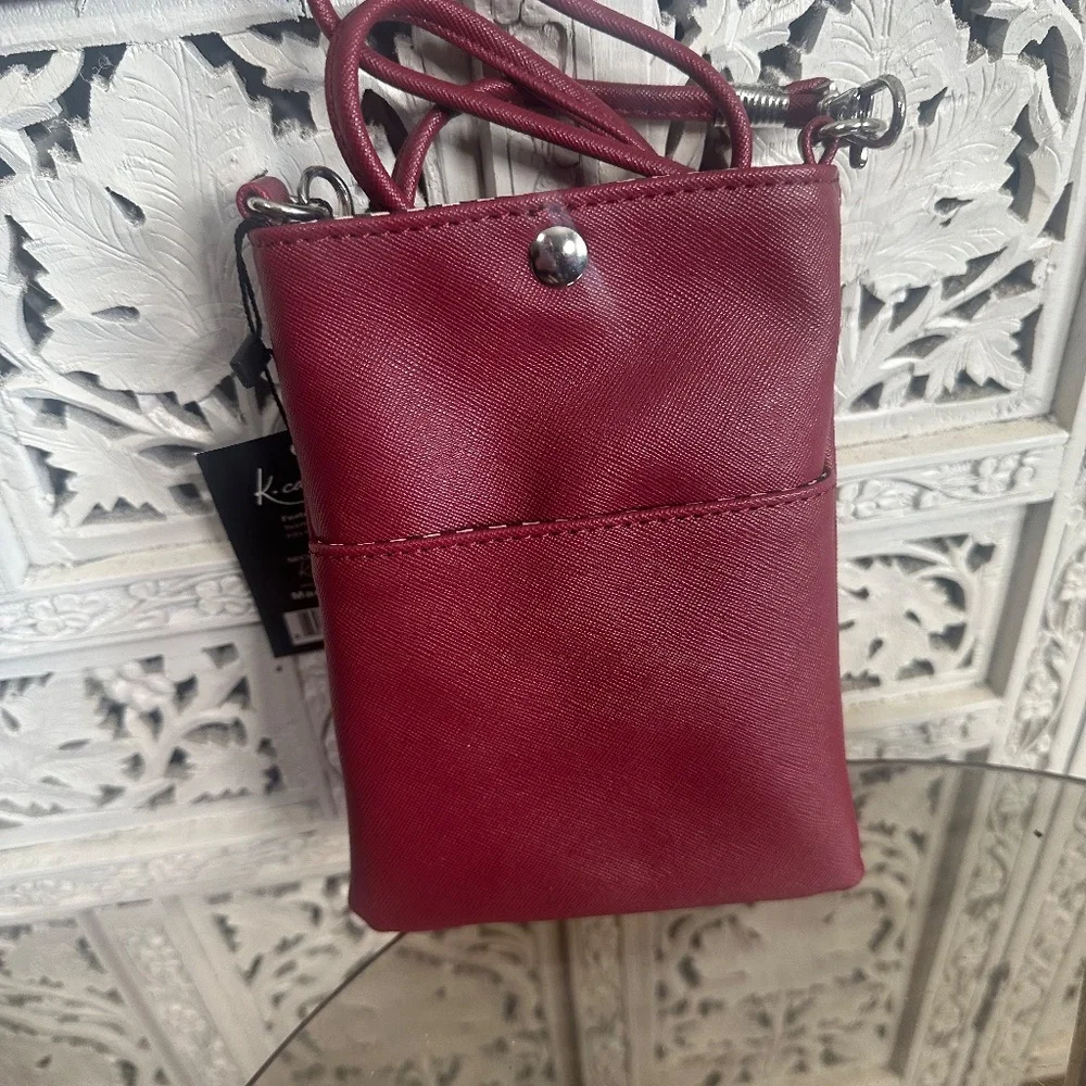 NWT K Carroll Red & Yellow Floral Small‎ crossbody Bag